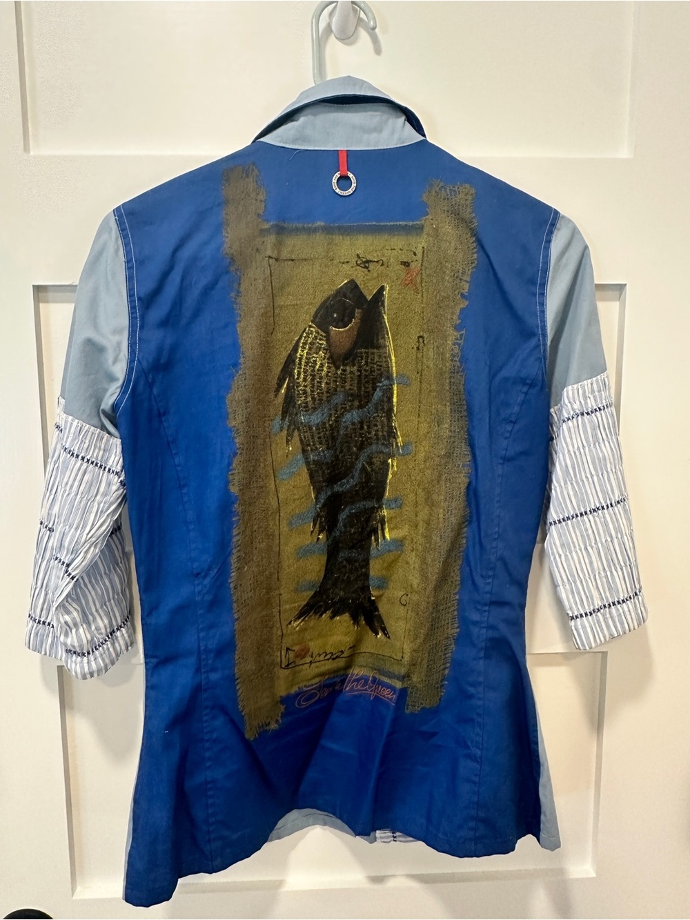 NWT Save The Queen Fish Artsy Shirt
